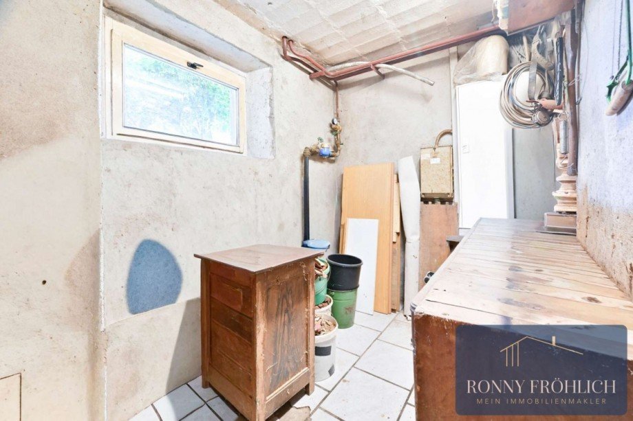 Kellerraum 3 (Holz) Einfamilienhaus Zw�nitz