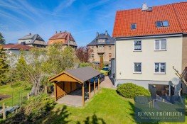Hauptbild Einfamilienhaus mit Einliegerwohnung in Lichtenstein zu verkaufen : 125 m², Carport, Garage Pavillon