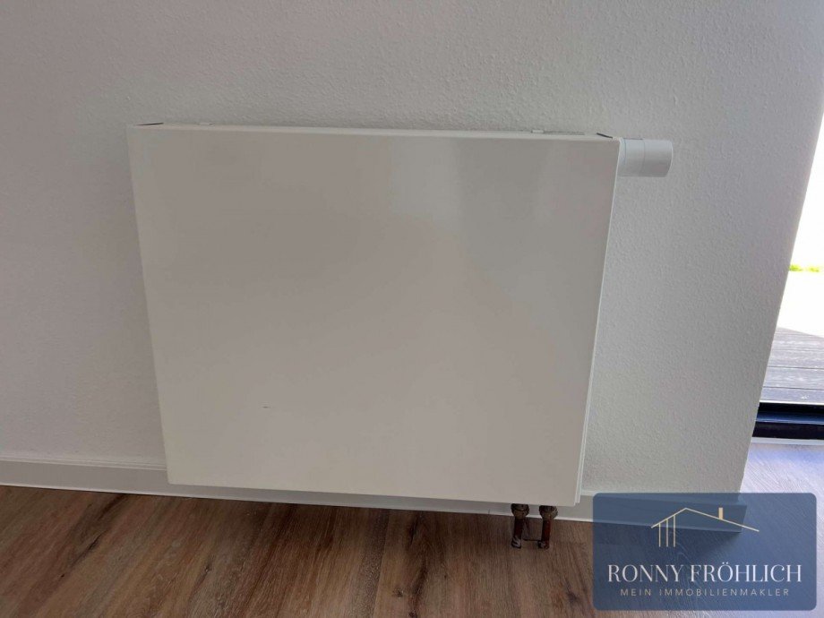 neue Heizk�rper Maisonettewohnung Chemnitz