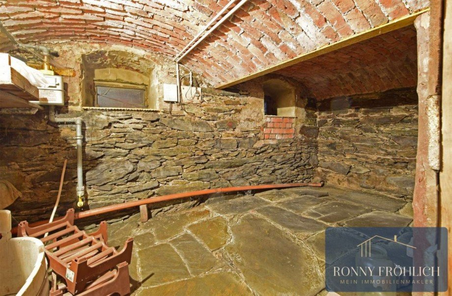 Gew�lbekeller Mehrfamilienhaus Zw�nitz