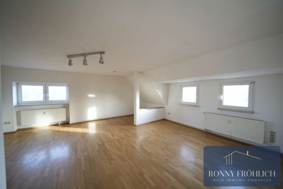 Wohnzimmer Dachgeschosswohnung Chemnitz