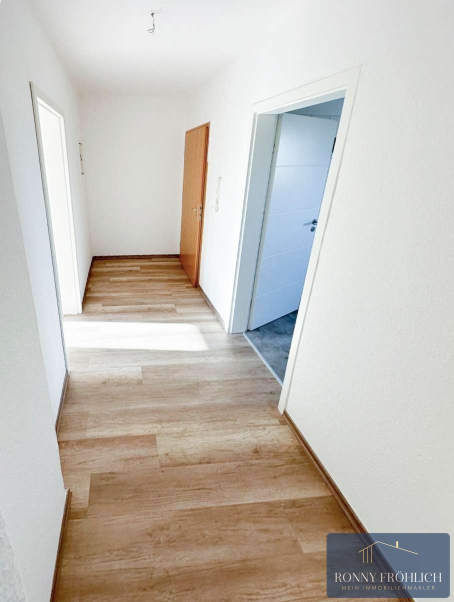 Flur Dachgeschosswohnung Zwickau
