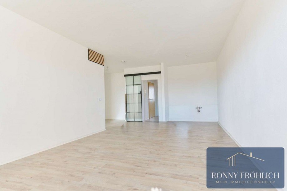 Wohnzimmer Dachgeschosswohnung Zw�nitz