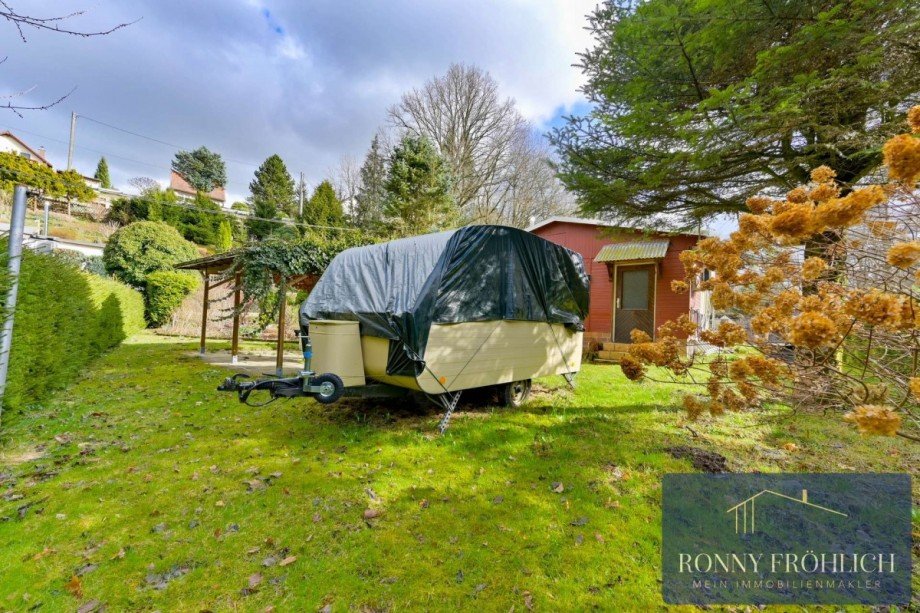 auf Wunsch mit DDR Wohnwagen Haus Burkhardtsdorf