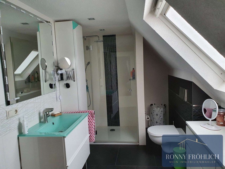 BAD DG 1-1 Mehrfamilienhaus Gersdorf