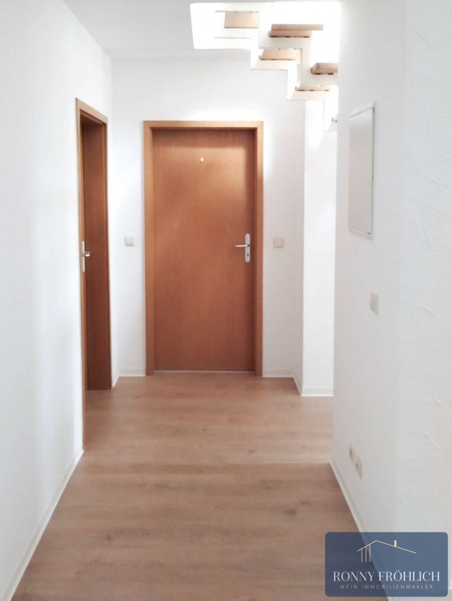 Flur Dachgeschosswohnung Chemnitz