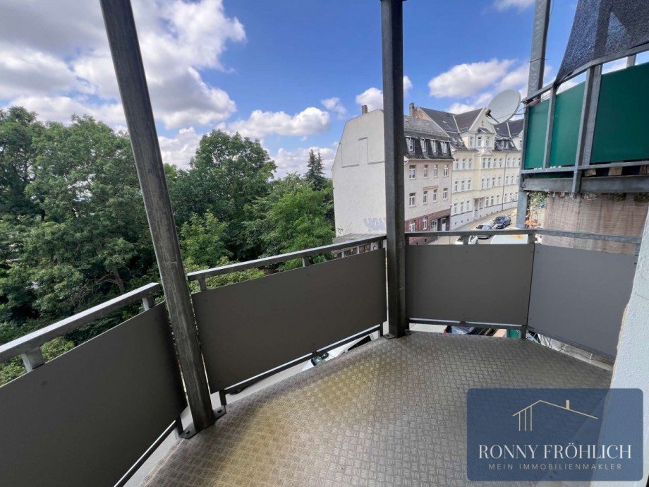 Balkon, unbearbeitet Etagenwohnung Plauen