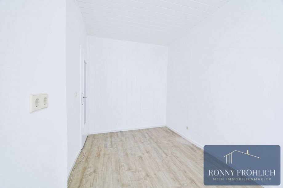 Wohnung 1. OG Mehrfamilienhaus Penig