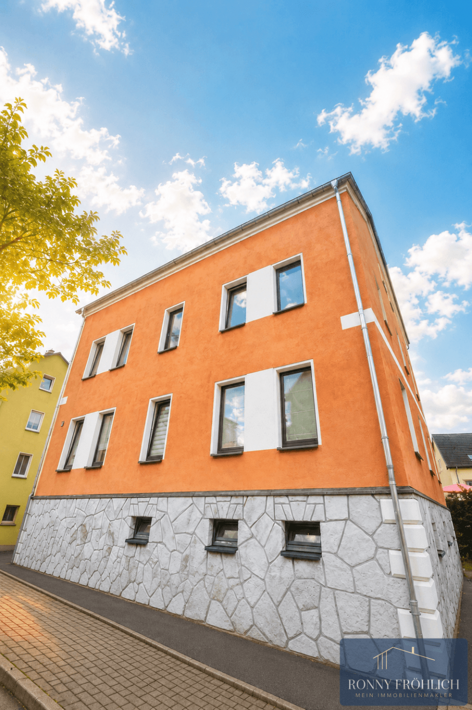 Hausansicht Dachgeschosswohnung Oelsnitz/Erzgebirge