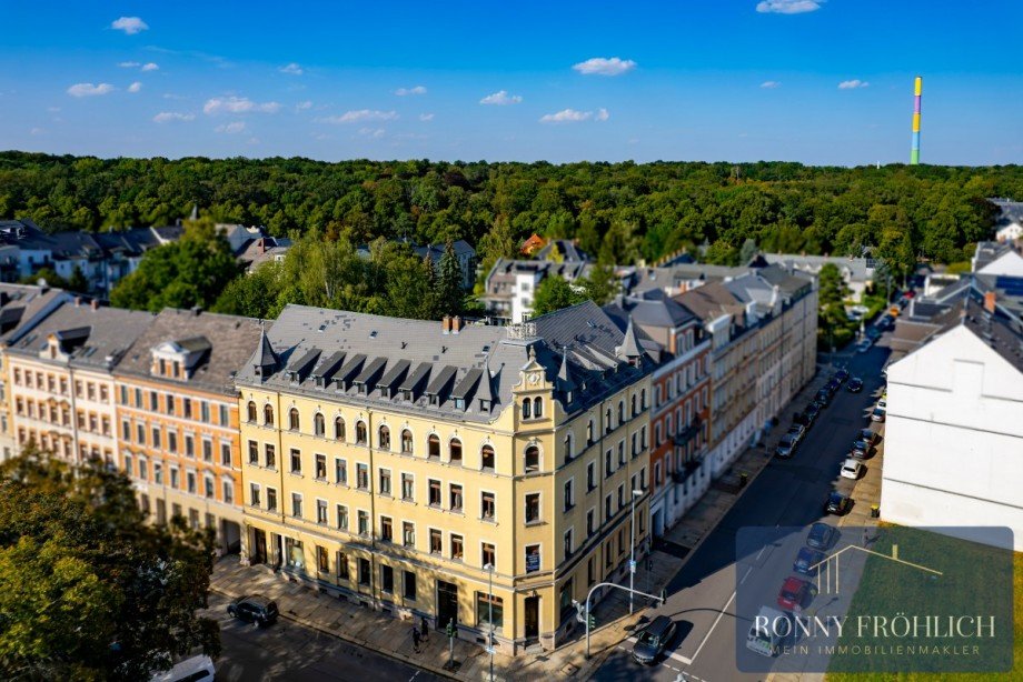 Hausansicht--3 Mehrfamilienhaus Chemnitz