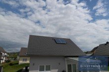 Dach mit Solarthermie Neuwertiges freistehendes Einfamilienhaus, Exklusiver Wohntraum in Gro�r�ckerswalde bei Marienberg