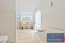 Badezimmer Neuwertiges freistehendes Einfamilienhaus, Exklusiver Wohntraum in Gro�r�ckerswalde bei Marienberg