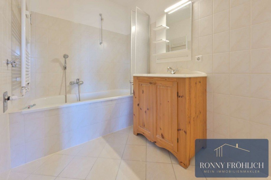Bad + WM-Anschluss Dachgeschosswohnung Thum
