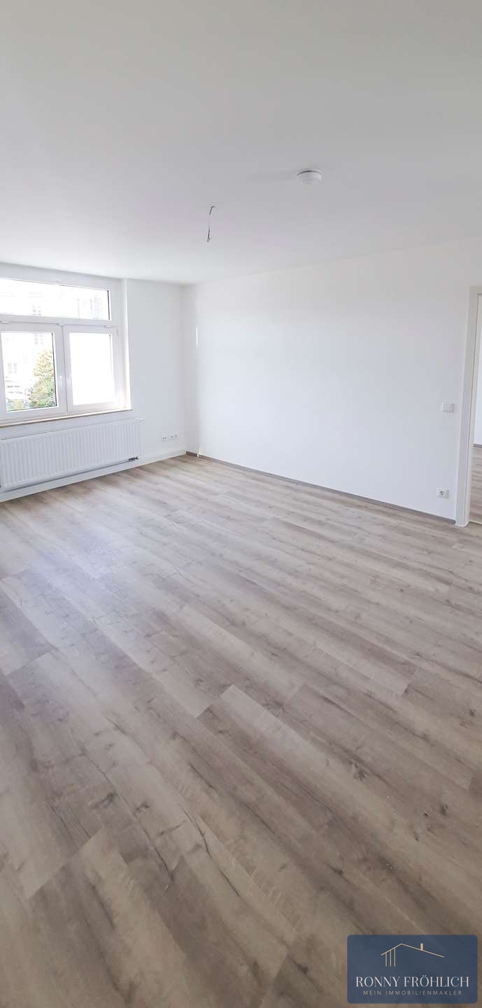 Wohnzimmer Wohnung Thalheim/Erzgeb.