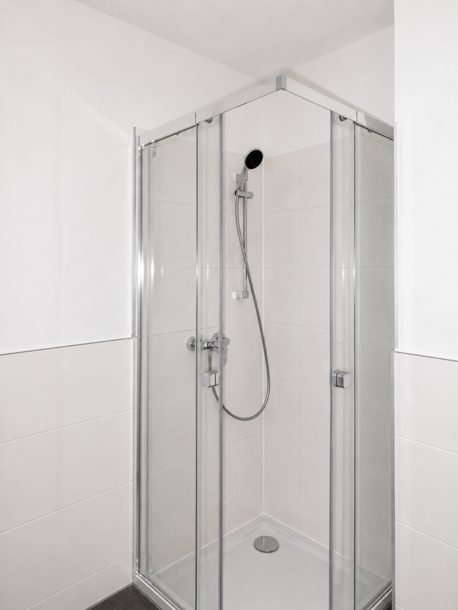 Duschkabine Etagenwohnung Heidenau