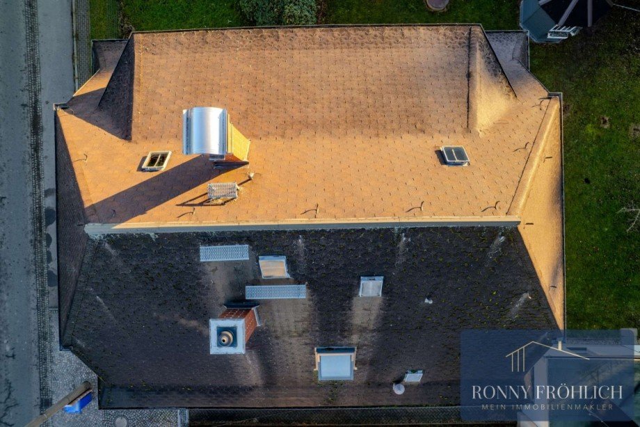 Dach 3 Mehrfamilienhaus Gersdorf