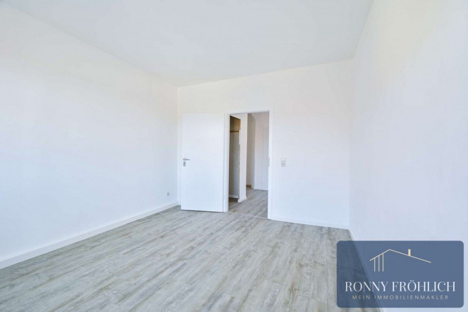 Wohnung 1. OG Mehrfamilienhaus Penig