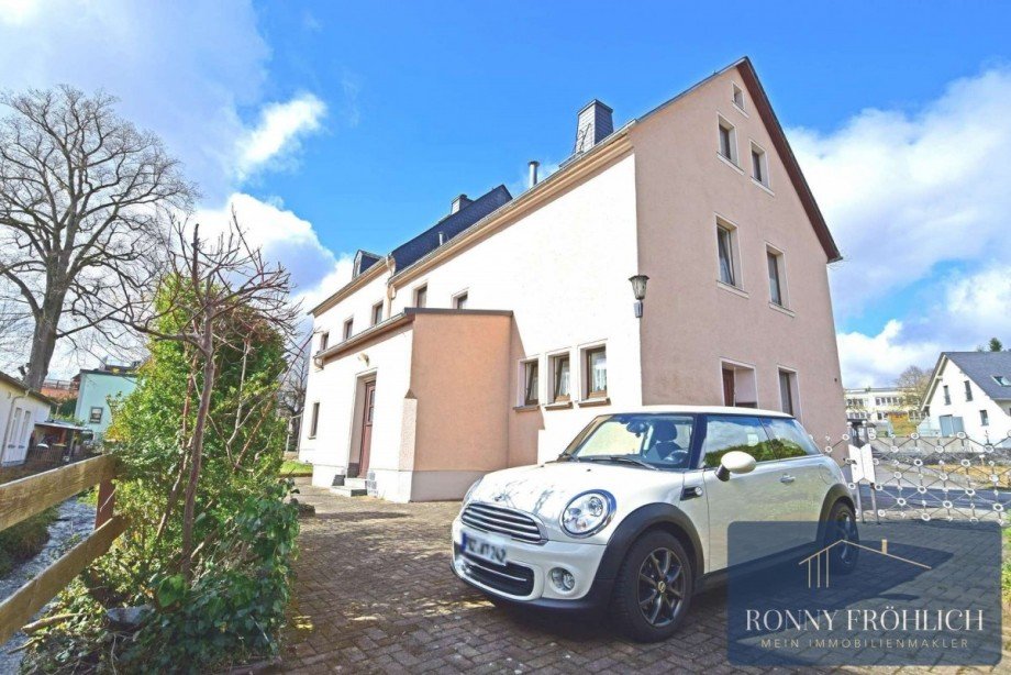 Hausansicht Mehrfamilienhaus Zw�nitz