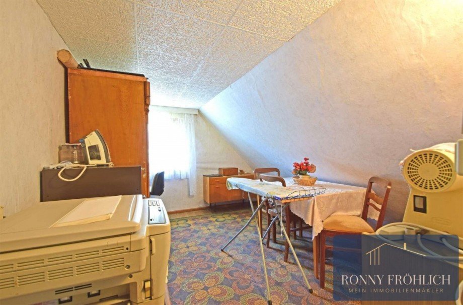 Zimmer DG Einfamilienhaus Burkhardtsdorf