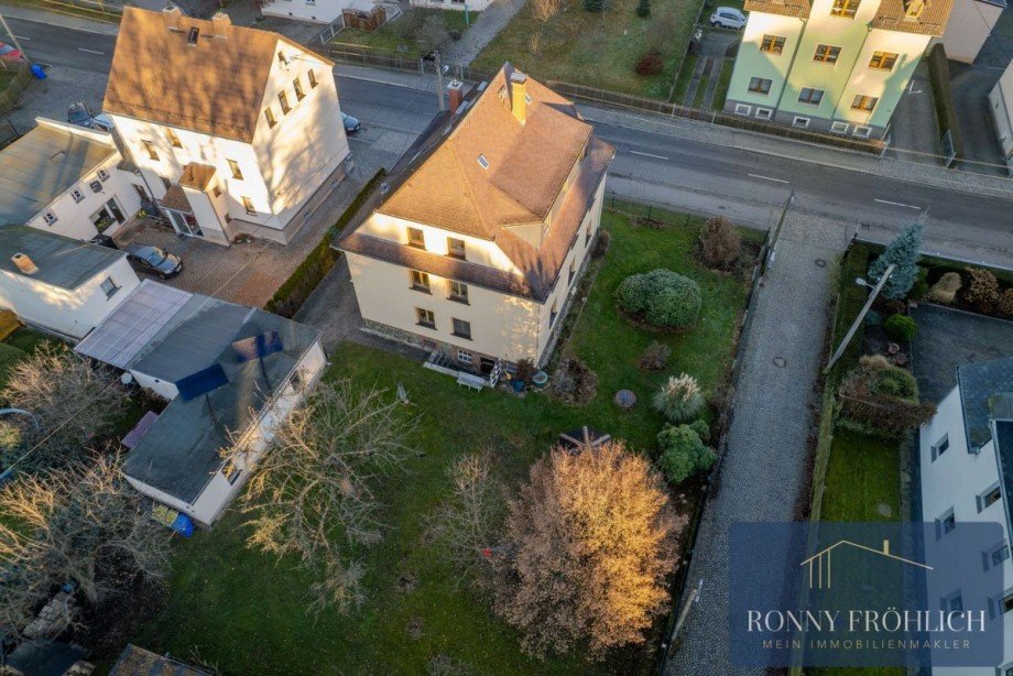 Gesamtansicht Mehrfamilienhaus Gersdorf
