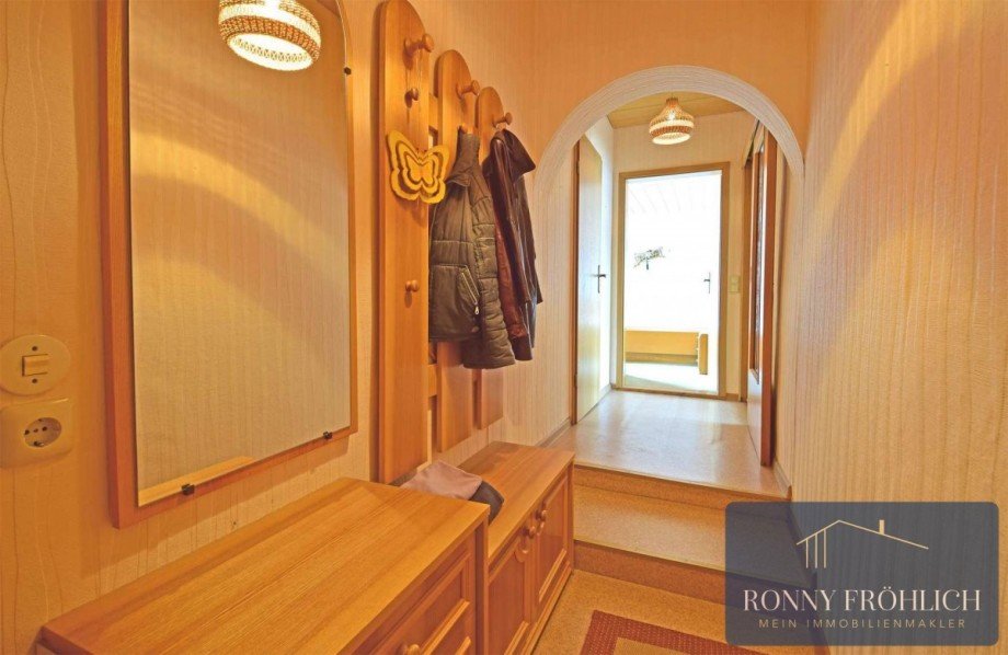 Wohnung 2 Mehrfamilienhaus Zw�nitz