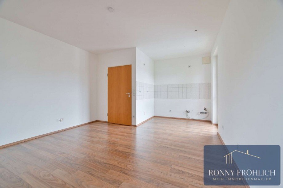 Wohnzimmer mit K�che Wohnung Chemnitz
