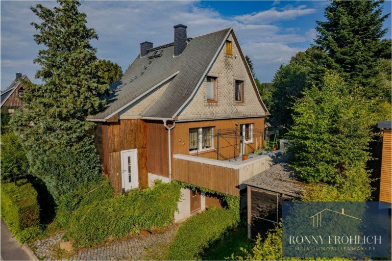 Au�enansicht Zw�nitz Einfamilienhaus Freistehendes Einfamilienhaus mit Terrasse, Garage & gro�em Grundst�ck in idyllischem Hormersdorf