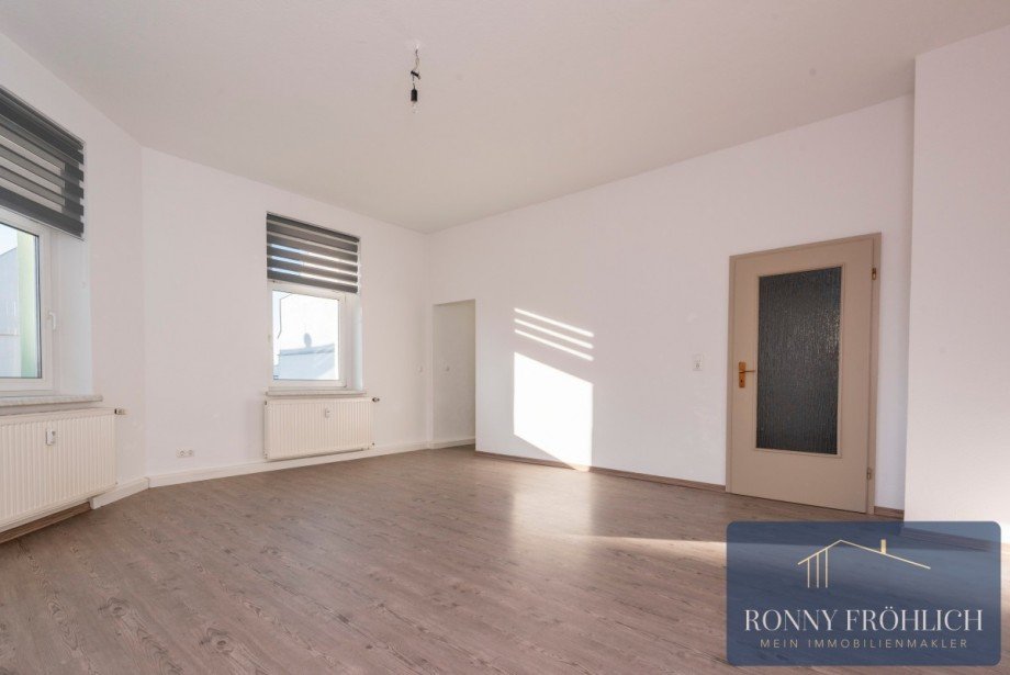Wohnzimmer 2-2 Wohnung Glauchau