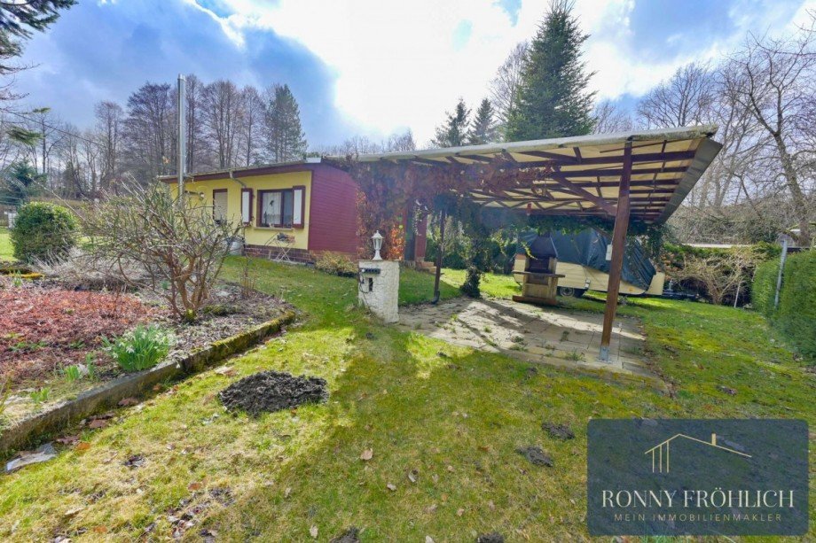 sonniger Garten Haus Burkhardtsdorf