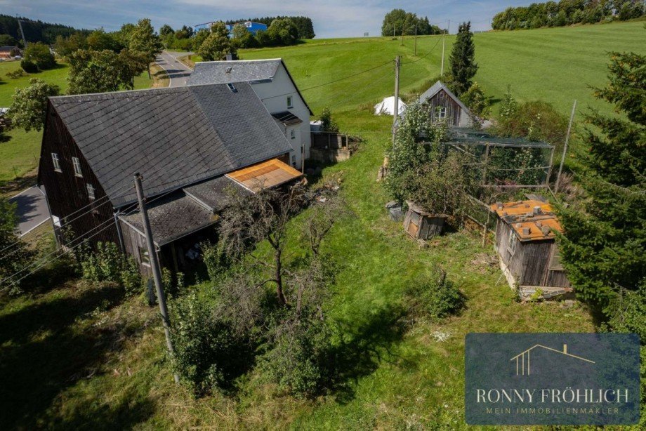 R�ckansicht Einfamilienhaus Thum