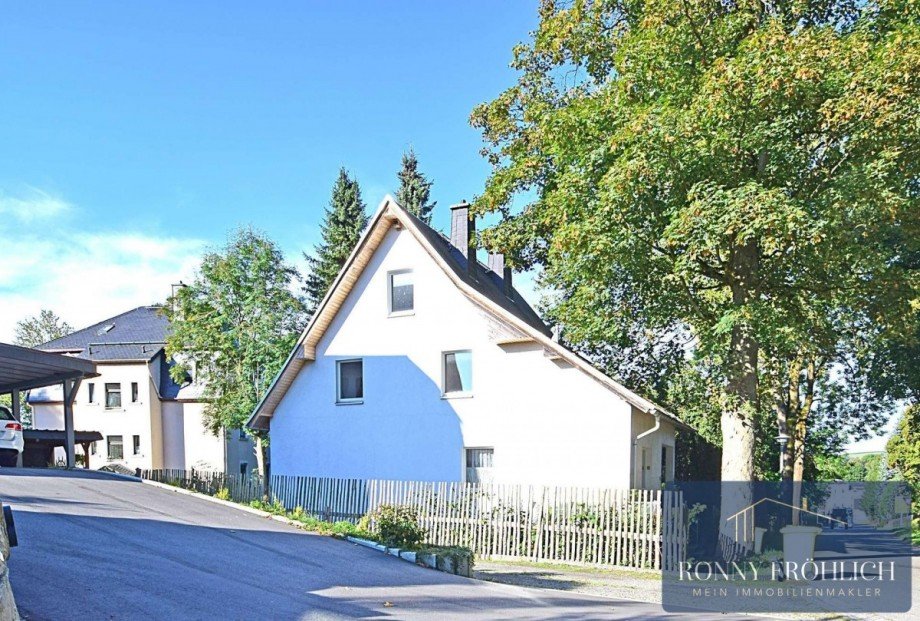 Hausansicht Einfamilienhaus Schlettau