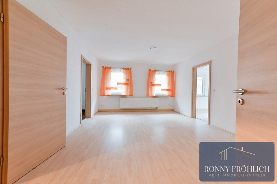 Esszimmer oder Wohnzimmer 2 Etagenwohnung Lauter-Bernsbach