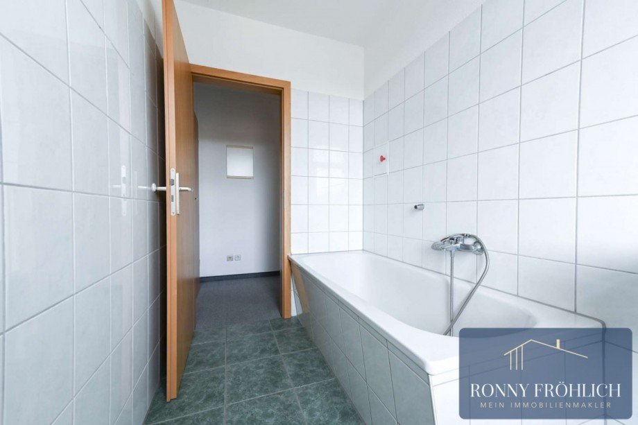 Badezimmer mit Wanne Wohnung Thum