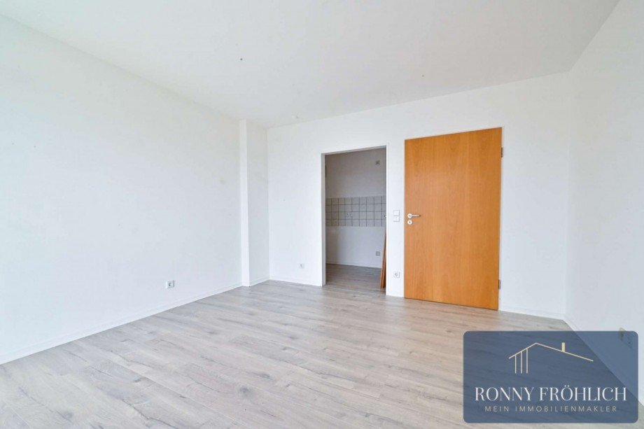 Wohnzimmer mit Kochnische Wohnung Chemnitz