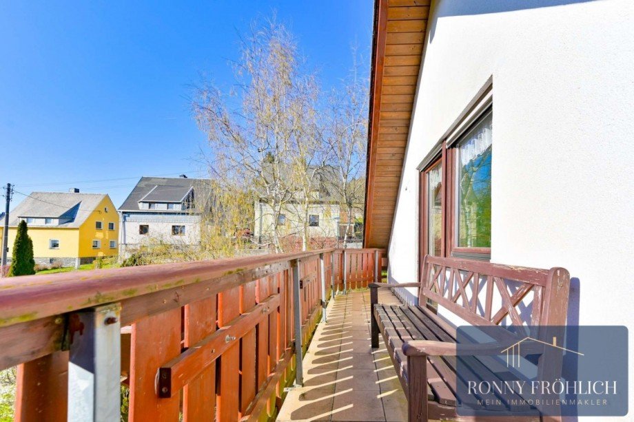 Balkon Einfamilienhaus Niederdorf