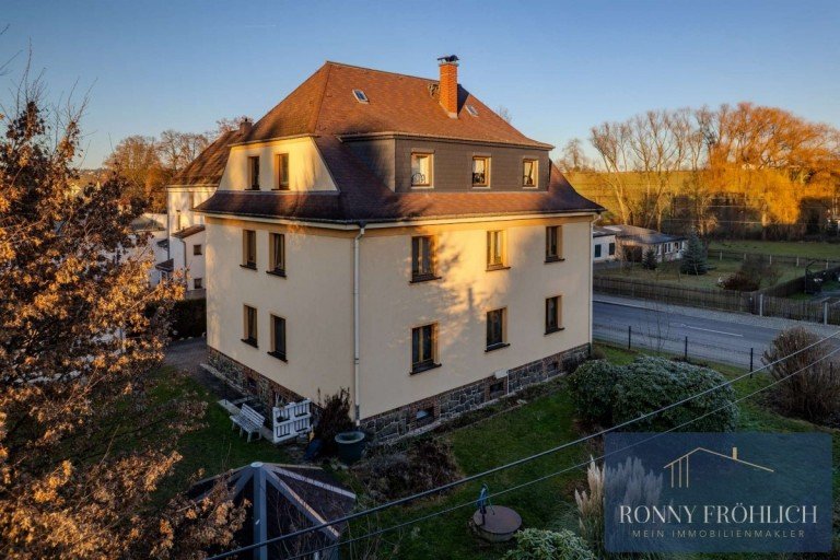 Au�enansicht 1 Gersdorf Mehrfamilienhaus 3-Familienhaus in zentraler Lage - voll vermietet & solide Kapitalanlage