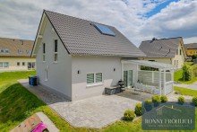 Au�enansicht Neuwertiges freistehendes Einfamilienhaus, Exklusiver Wohntraum in Gro�r�ckerswalde bei Marienberg