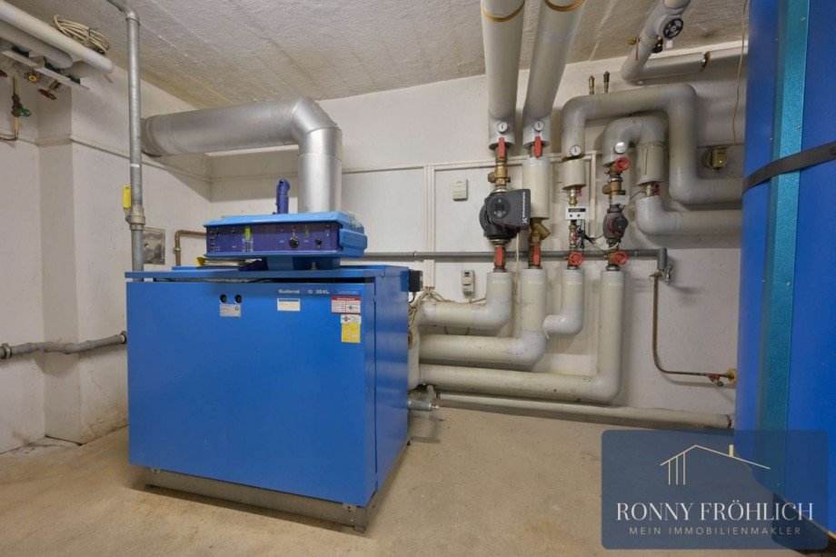 Buderus Heizungsanlage (l�uft) Dachgeschosswohnung Chemnitz