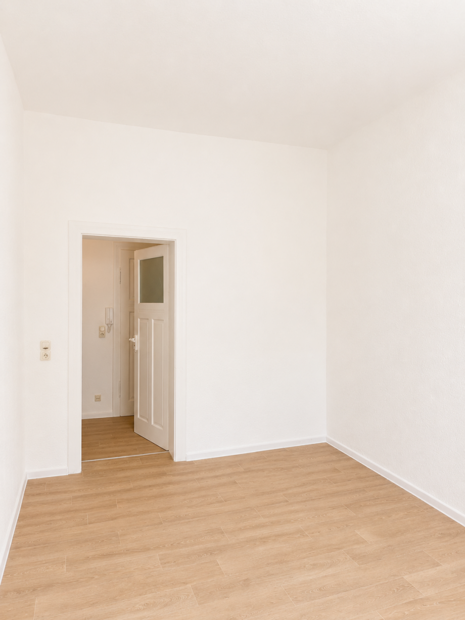 KI-Schlafzimmer-Flur Erdgeschosswohnung Heidenau
