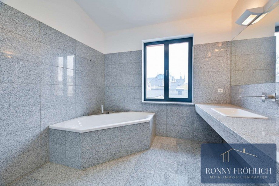 Badewanne Penthousewohnung Chemnitz