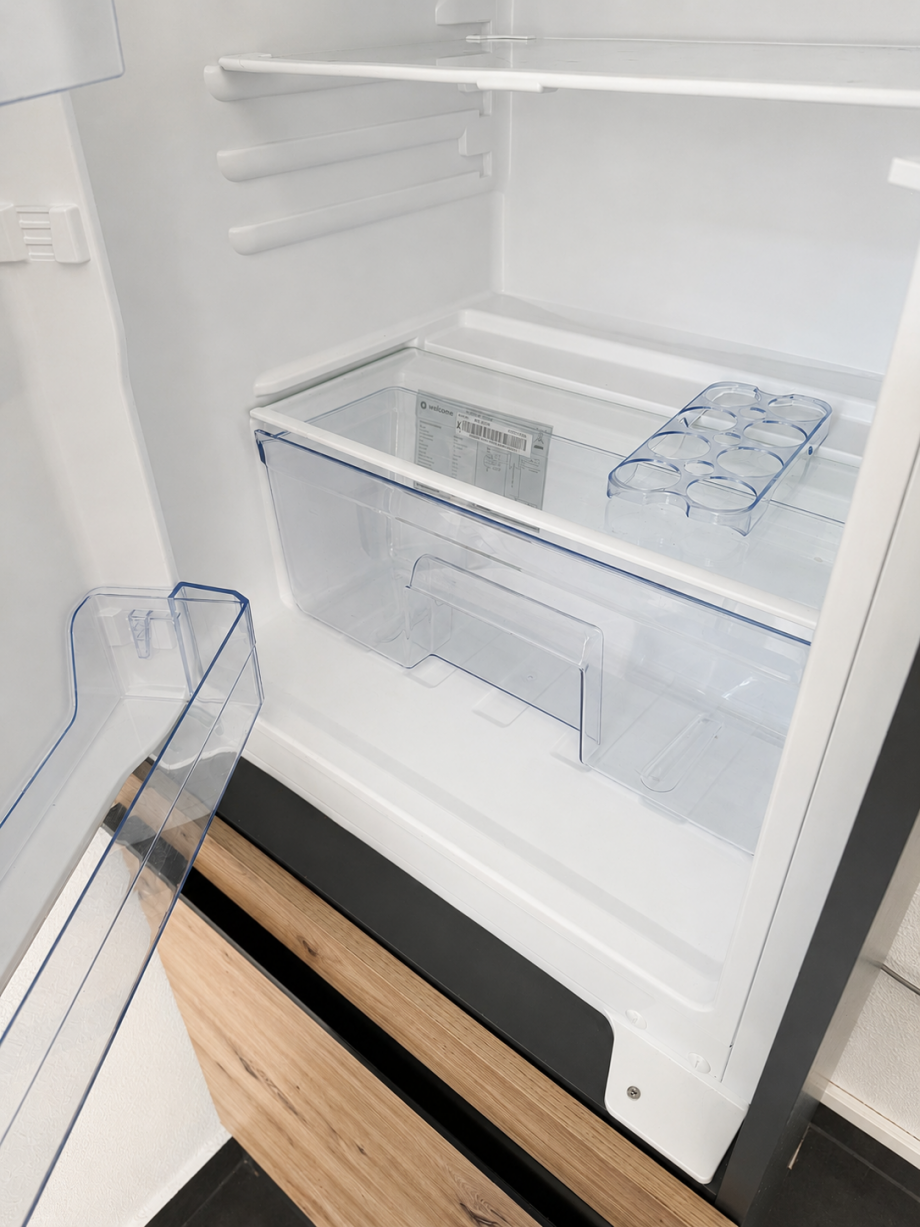 KI-K�hlschrank Erdgeschosswohnung Heidenau