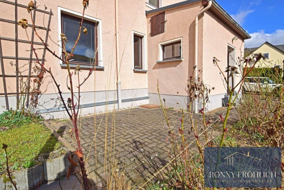 Sitzecke Mehrfamilienhaus Zw�nitz