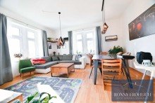 Wohnzimmer leere, bezugsfertige Eigentumswohnung in Chemnitz Yorckgebiet: 3-Raum-Wohnung mit Balkon, Stellplatz